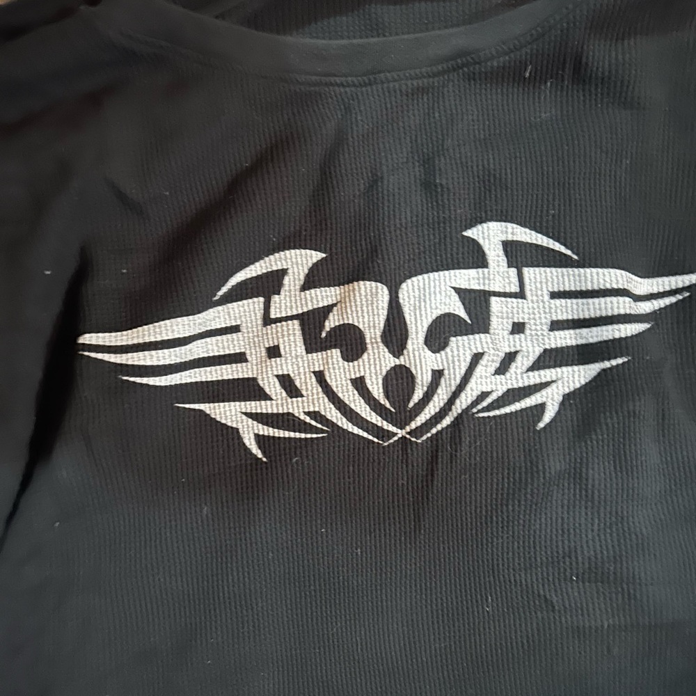 Long sleeve t shirt